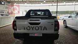 تويوتا هايلوكس